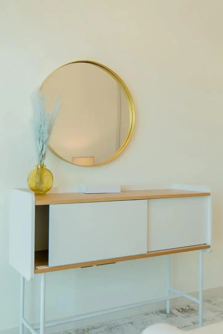 Apartment Aws Holiday Homes - Memories By The Beach Dubai United Arab Emirates